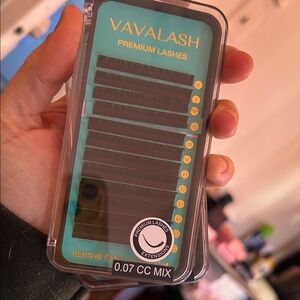 Premium Black Lashes